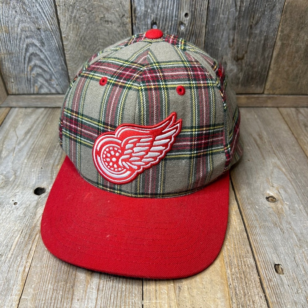 Mitchell & Ness Detroit Red Wings Plaid Snapback Hat Mens NHL Hockey Red Olive